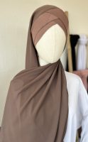 Hijab bonnet croisé prêt à enfiler