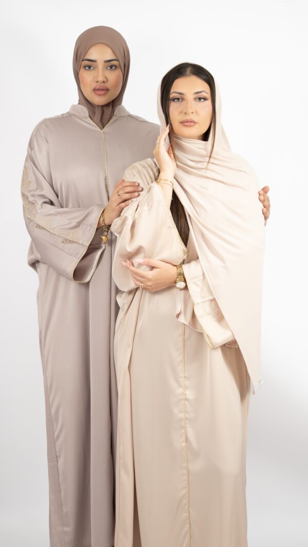 Abaya Noor