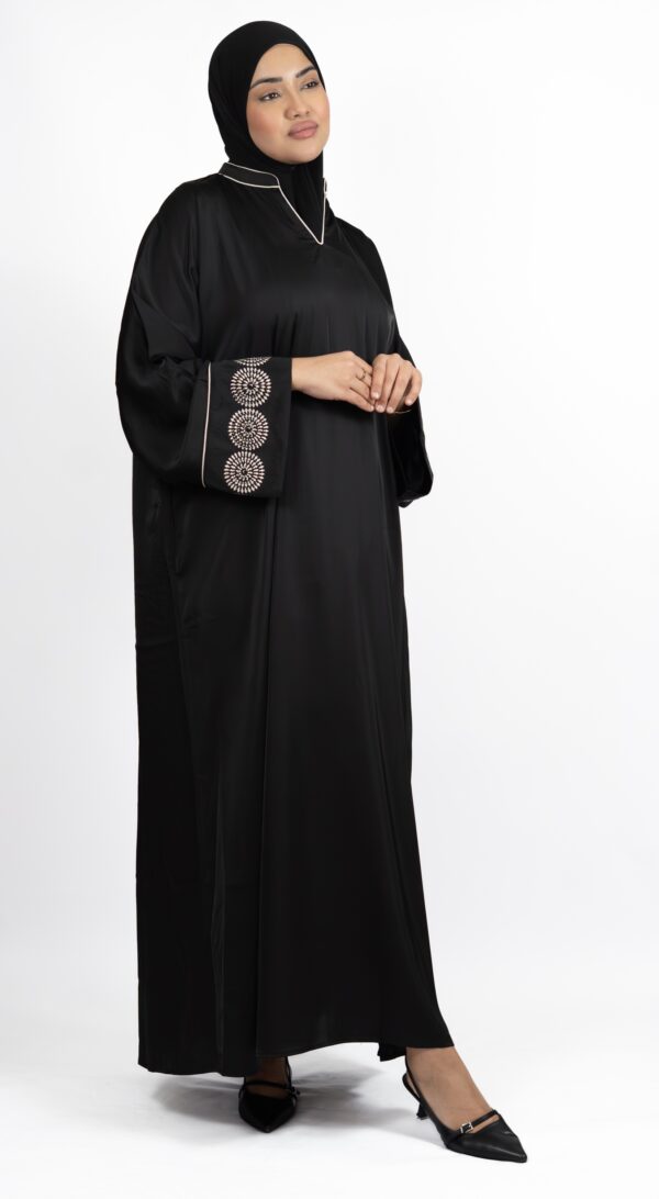 Abaya Layali